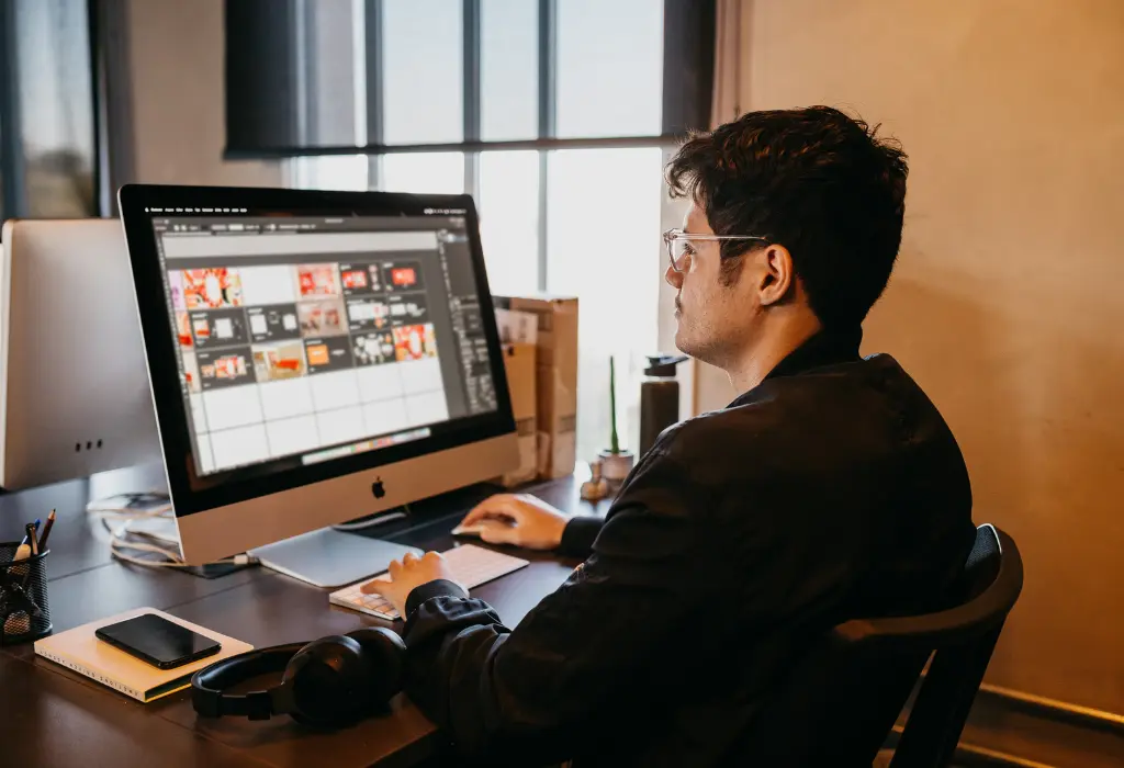 Graphic Design service page